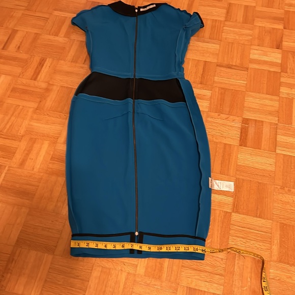 Victoria  Beckham - Picture 9 of 15